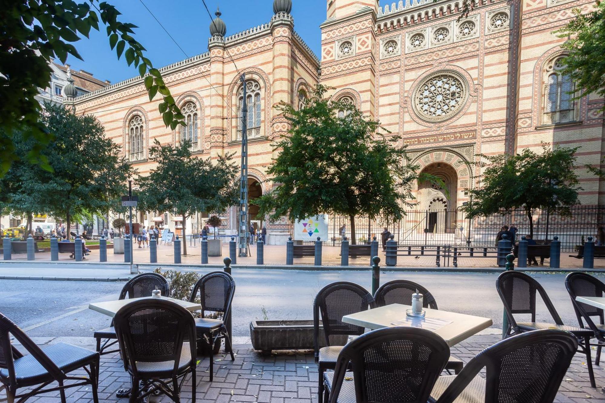 Extreme Central - Luxy Stay Budapest Bagian luar foto