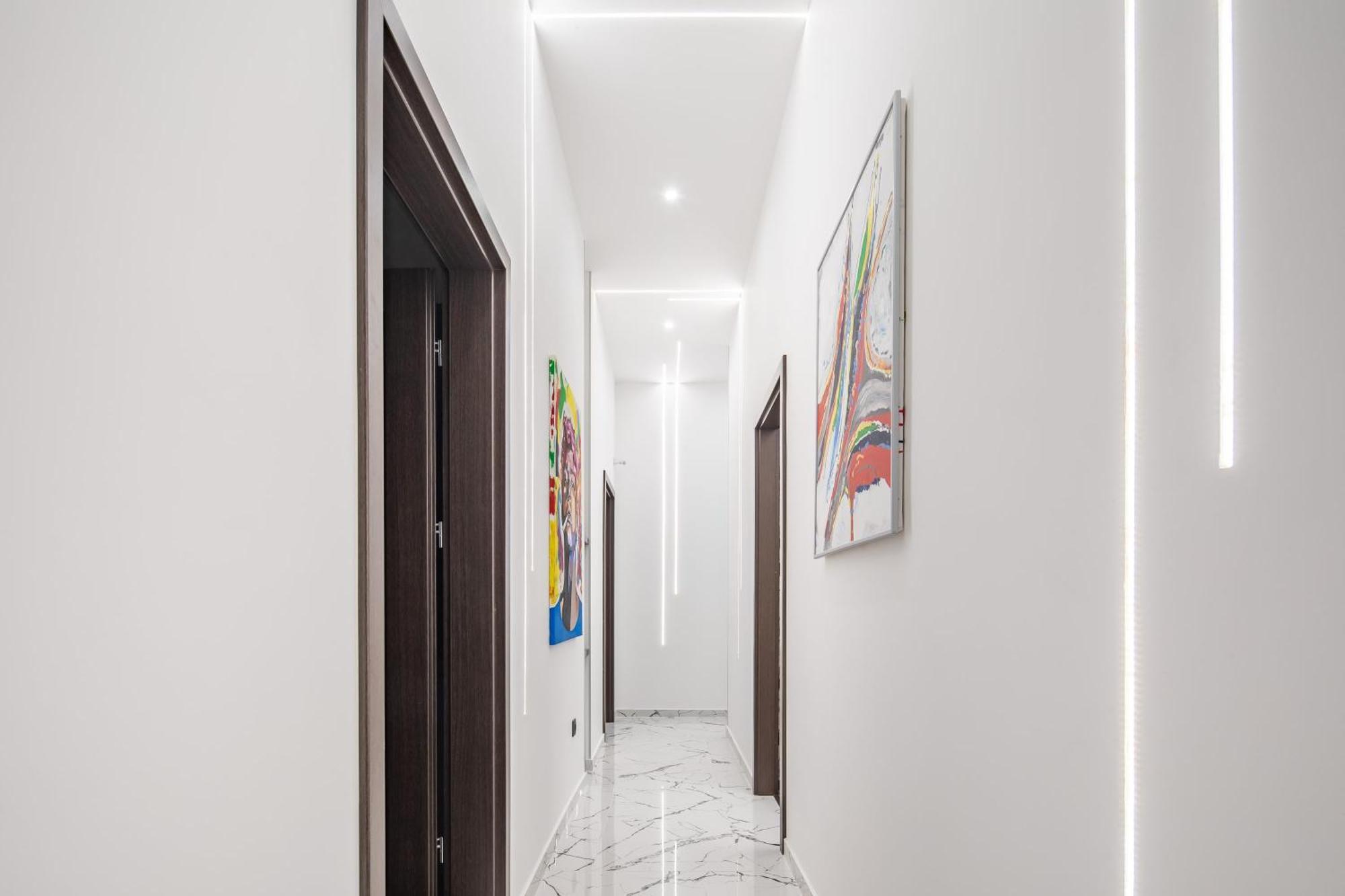 Extreme Central - Luxy Stay Budapest Bagian luar foto
