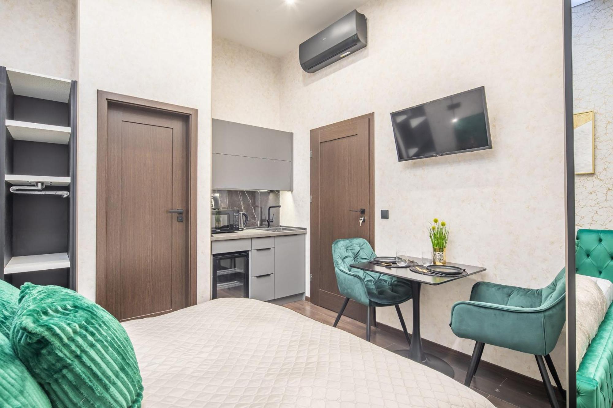 Extreme Central - Luxy Stay Budapest Bagian luar foto