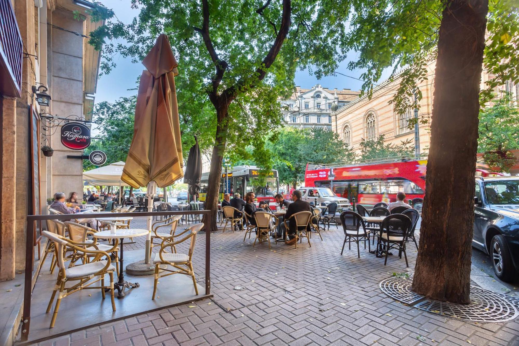 Extreme Central - Luxy Stay Budapest Bagian luar foto